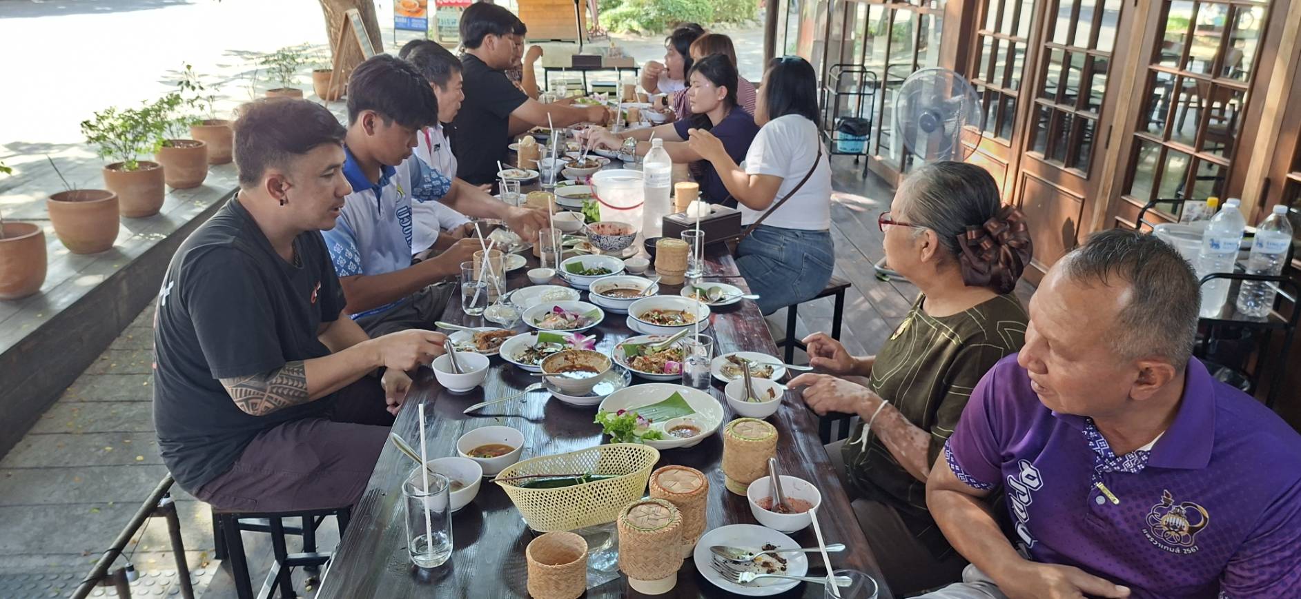 เช่ารถตู้เชียงใหม่