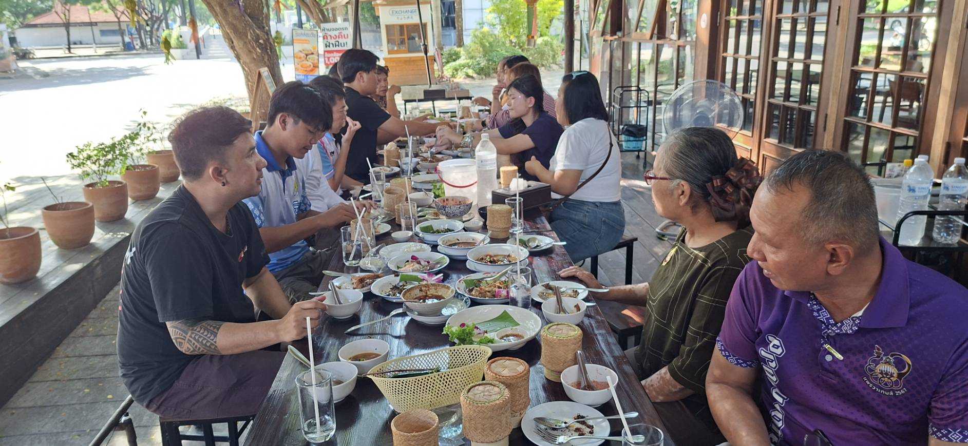 เช่ารถตู้เชียงใหม่