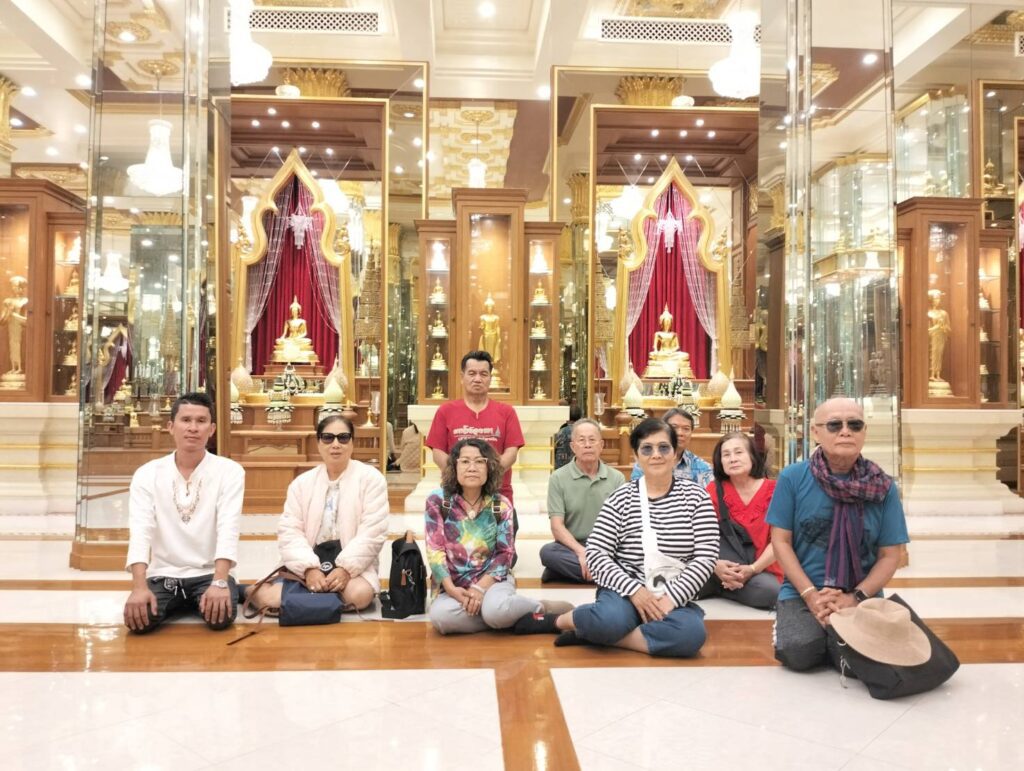 เช่ารถตู้สกลนคร-นครสวรรค์
