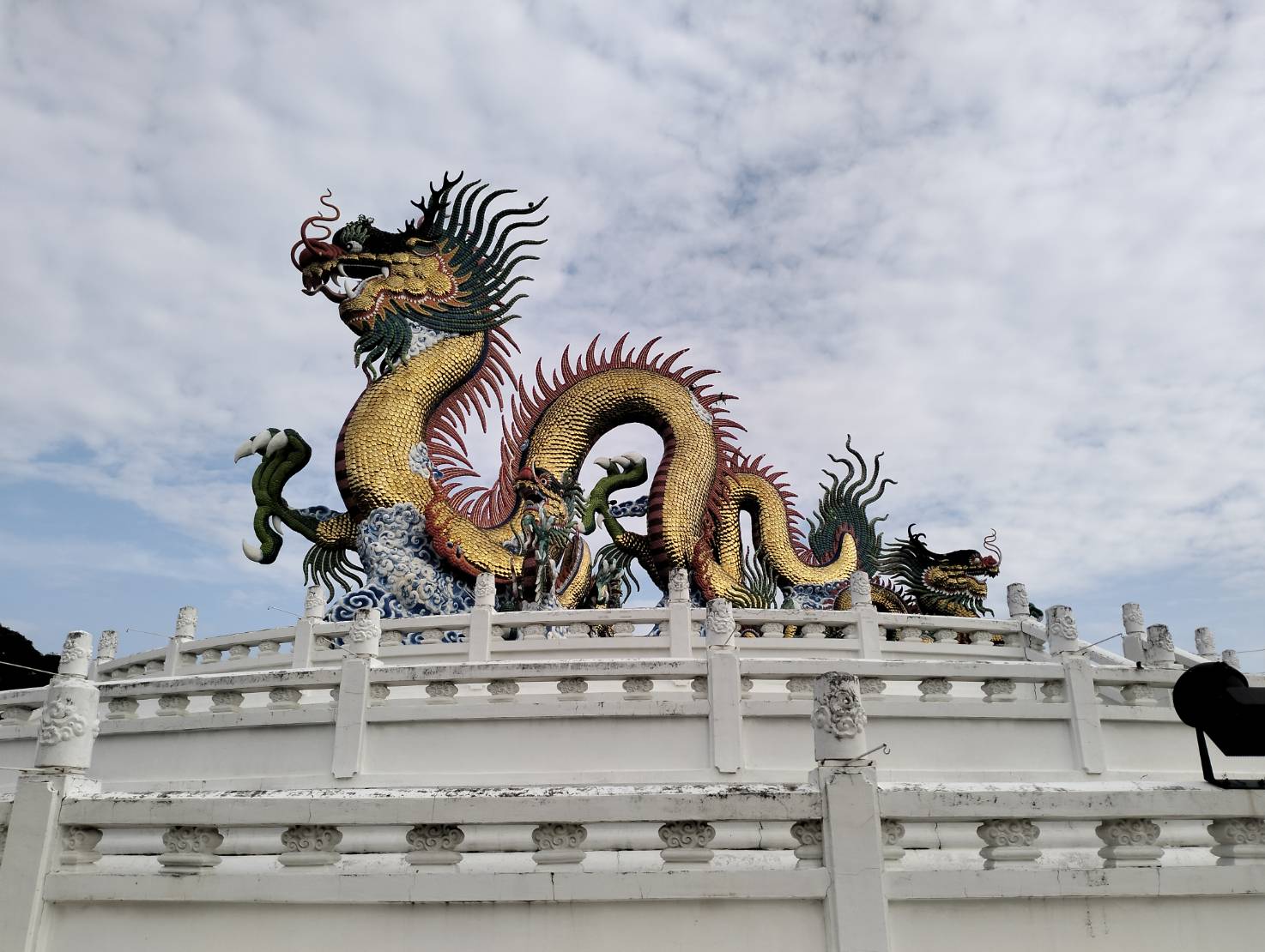 เช่ารถตู้สกลนคร-นครสวรรค์-วัดท่าซุง